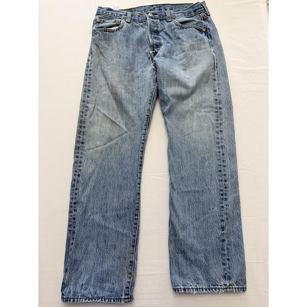 Levi's 501 Jeans Mens 34x30 Blue Light Wash Regular Straight Distressed Denim‎